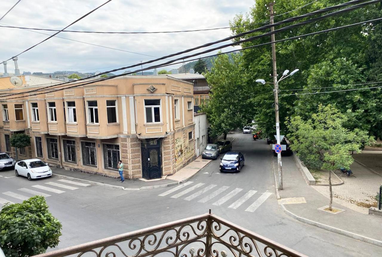 Pretty House Διαμέρισμα Τυφλίδα Εξωτερικό φωτογραφία